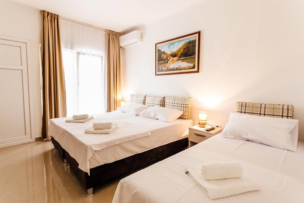 Apartments Belani Χέρτσεγκ Νόβι Εξωτερικό φωτογραφία